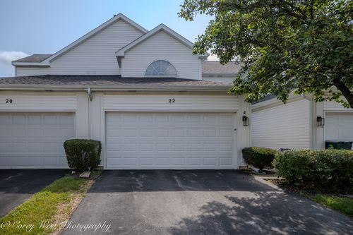 22 Barton Trl, Batavia, IL, 60510-7630 | Card Image