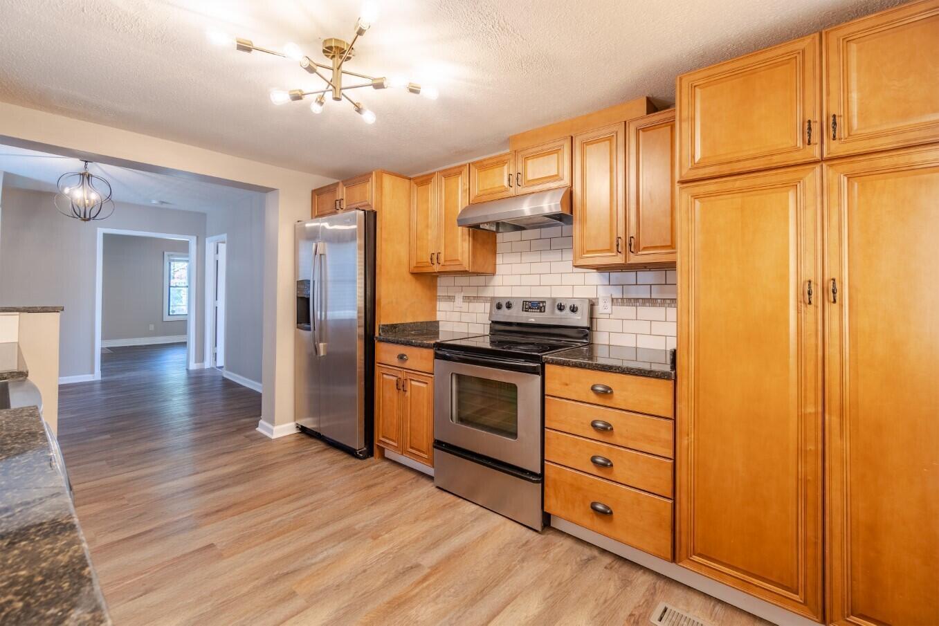 Aberdeen Ave, Columbus, OH 43211