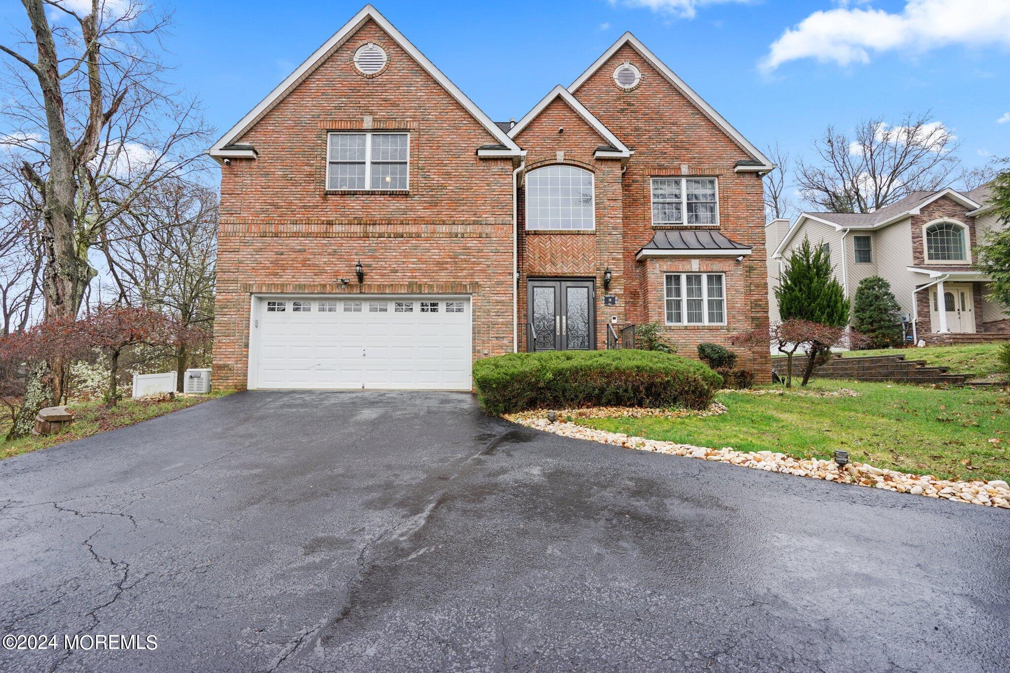 Pension Hill Rd, Manalapan, NJ 07726