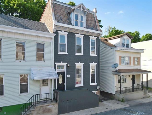 Arch St, Pottsville, PA 17901 #1