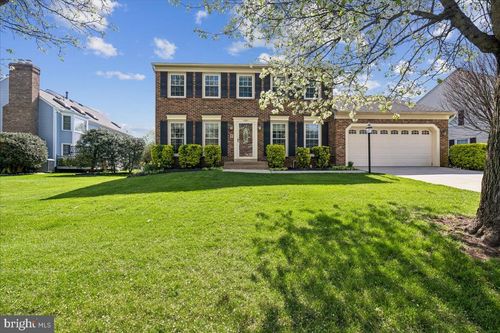 13511 Fallen Oak Ct, CHANTILLY, VA, 20151-2427 | Card Image