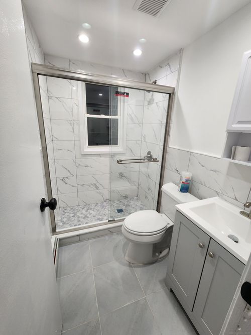 2nd-19 Sprague St, Waterbury, CT, 06704-1016 | Card Image