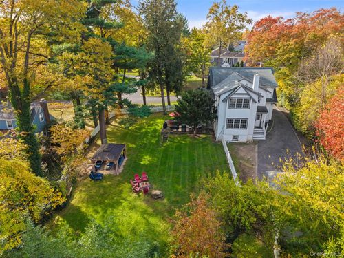 12 Swarthmore Rd, Scarsdale, NY, 10583-7570 | Card Image