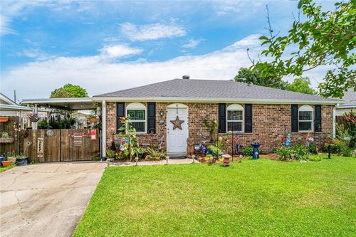 11 Richelle St, Westwego, LA, 70094-2182 | Card Image