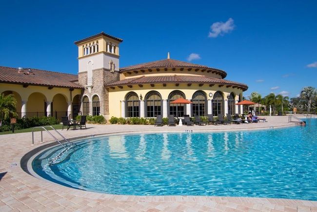 Walk in Pool | Image 47