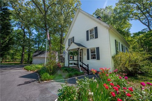 160 Carlton Rd, Wake, VA, 23176-2188 | Card Image