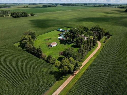 725 110th St, Sherburn, MN, 56171-1233 | Card Image