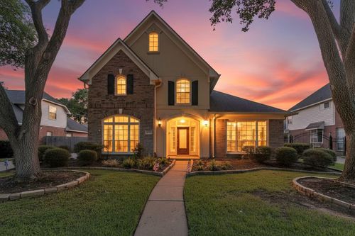 6627 Alicant Dr, Sugar Land, TX, 77479-5553 | Card Image