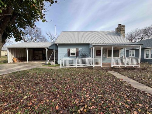 1326 N 9th St, Arkansas City, KS, 67005-2050 | Card Image