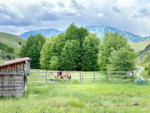 120 Keystone Rd, Sun Valley, ID, 83353-7701 | Card Image