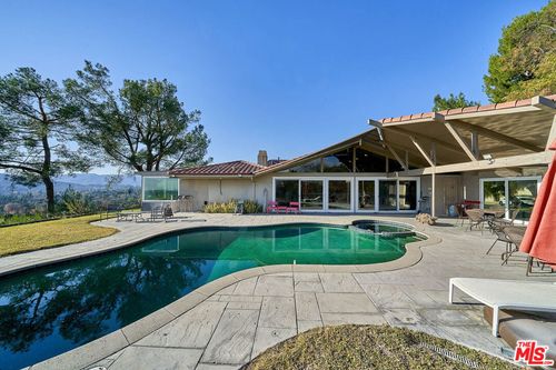 5354 Stardust Rd, La Canada Flintridge, CA, 91011-2821 | Card Image