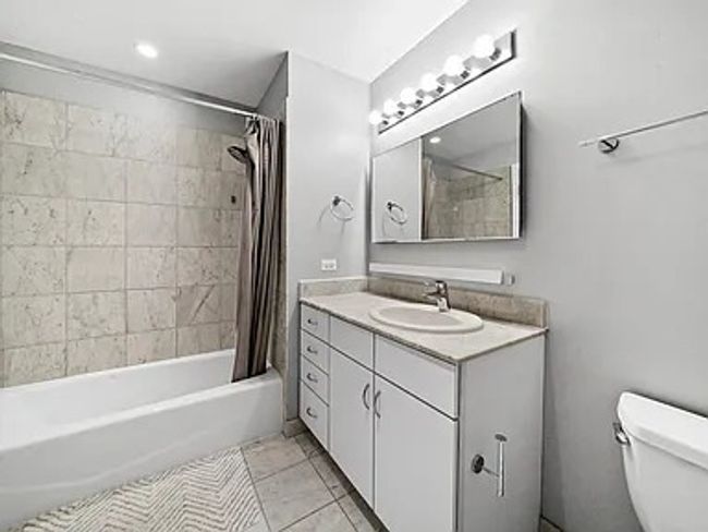 UNIT-2401 - 860 W Blackhawk St, Condo with 1 bedrooms, 1 bathrooms and 1 parking in Chicago IL | Image 15