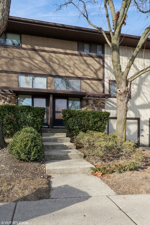 211-211 Skokie Boulevard, Wilmette, IL, 60091 | Card Image