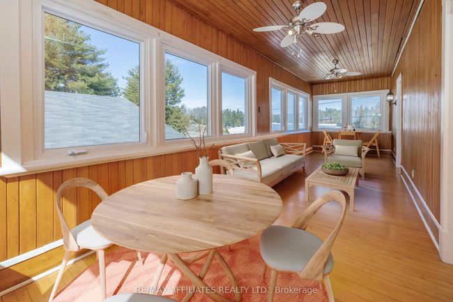5601 Centennial Lake Rd, House other with 3 bedrooms, 3 bathrooms and 6 parking in Griffith ON | Image 14