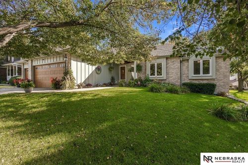15733 Farnam Street, Omaha, NE, 68118 | Card Image
