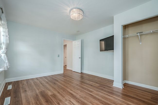 5547 Bruner St, House other with 3 bedrooms, 2 bathrooms and 1 parking in Hinsdale IL | Image 15