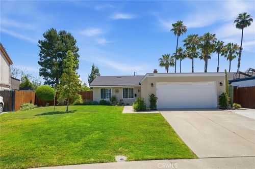 25152 La Suen Rd, Laguna Hills, CA, 92653-5104 | Card Image