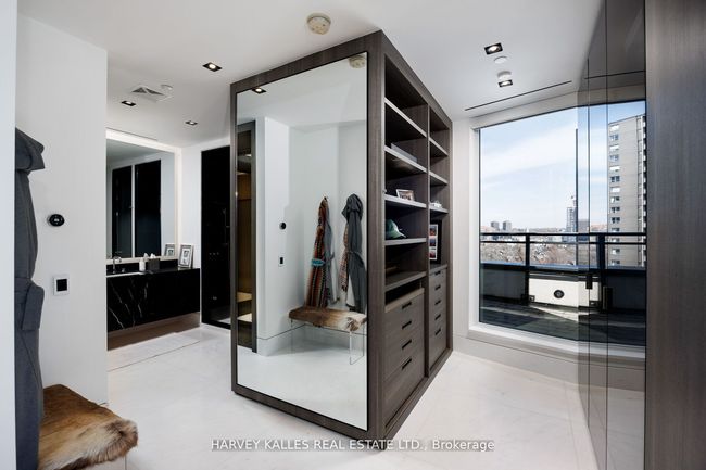 1201 - 181 Davenport Rd, Condo with 4 bedrooms, 7 bathrooms and null parking in Toronto ON | Image 25