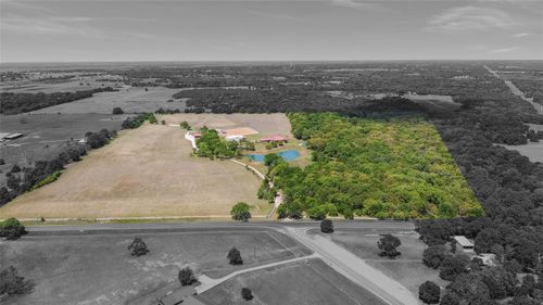1561 Fm 934, Blum, TX, 76627-3245 | Card Image