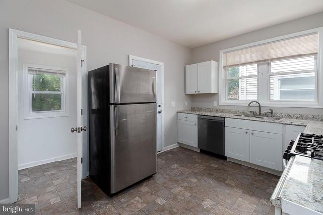 8221 River Rd, Home with 3 bedrooms, 1 bathrooms and null parking in PENNSAUKEN NJ | Image 13