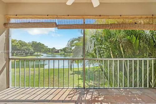 apt-508-8527 Old Country Mnr, Davie, FL, 33328-2960 | Card Image