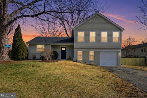 4529 Flintstone Rd, ALEXANDRIA, VA, 22306-1206 | Card Image