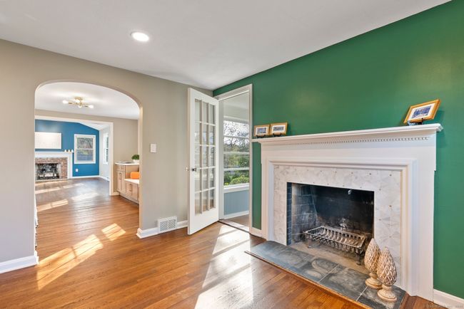 93 Valley View Dr, House other with 3 bedrooms, 2 bathrooms and null parking in Wethersfield CT | Image 9
