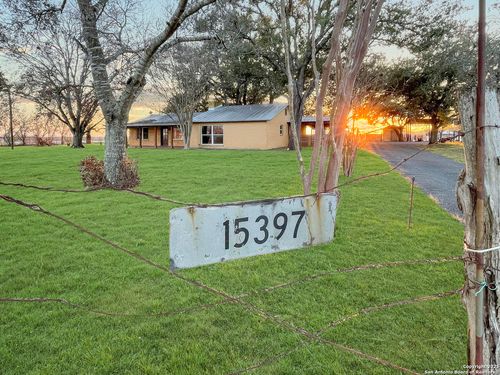 15397 Cassiano Rd, Elmendorf, TX, 78112-4713 | Card Image