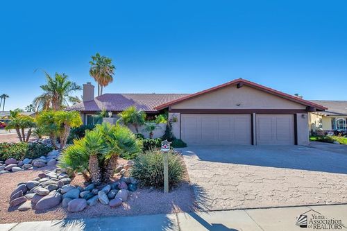 2135 E 26th Way, Yuma, AZ, 85365-3257 | Card Image