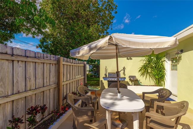 1540 Ne 48 Th Ct, House other with 3 bedrooms, 2 bathrooms and null parking in Pompano Beach FL | Image 30