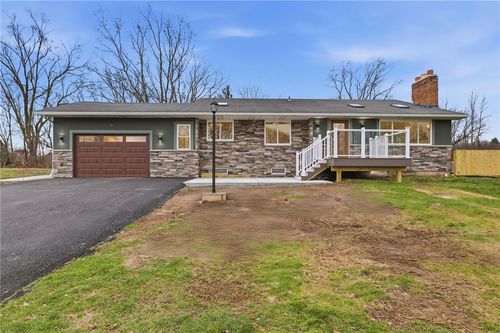 496 Ontario Dr, Ontario, NY, 14519-9383 | Card Image