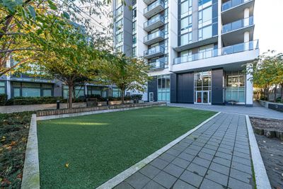 5 - 4465 Juneau St, Condo with 4 bedrooms, 2 bathrooms and 2 parking in Burnaby BC | Image 3