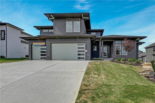 12818 W 172nd Ter, Overland Park, KS, 66221-6604 | Card Image