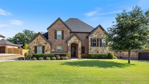 511 Oak Forest Ct, Kennedale, TX, 76060-5601 | Card Image
