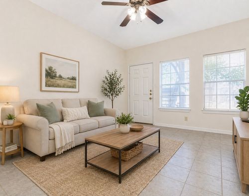 107-2216 San Gabriel St, Austin, TX, 78705-5032 | Card Image