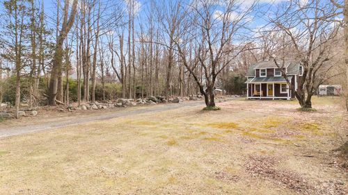 28 West Rd, South Salem, NY, 10590-2600 | Card Image