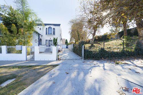 422 N Reno St, LOS ANGELES, CA, 90026 | Card Image