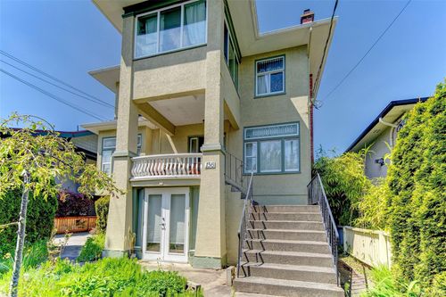 156 Joseph St, Victoria, BC, V8S3H5 | Card Image