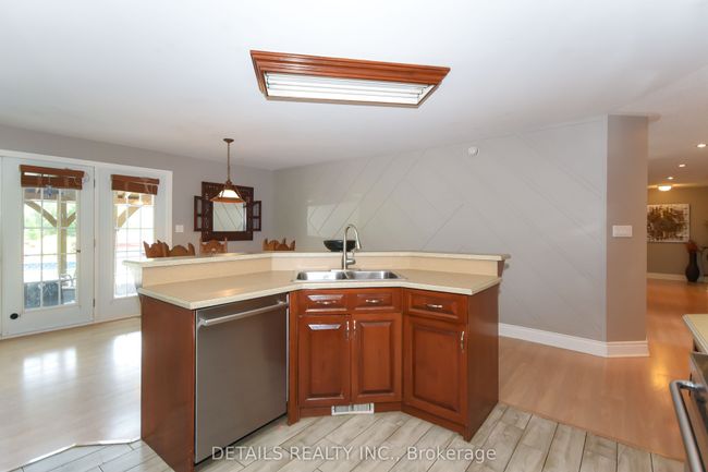 4848 Thunder Rd, House other with 4 bedrooms, 3 bathrooms and 4 parking in Carlsbad Springs ON | Image 20