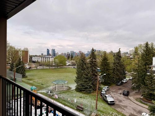 302-2508 17 St Sw, Calgary, AB, T2T4M8 | Card Image