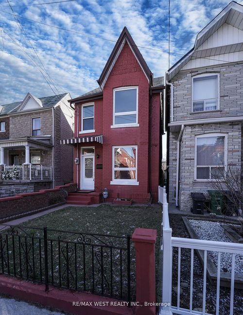 115 Edwin Ave, Toronto, ON, M6P3Z8 | Card Image