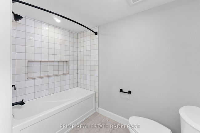 320 Marlborough St, House other with 4 bedrooms, 3 bathrooms and 2 parking in Exeter ON | Image 35