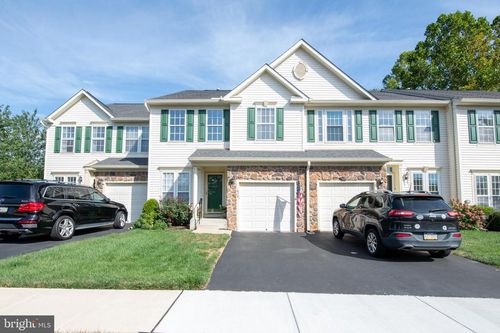 604 Tulip Dr, WARRINGTON, PA, 18976-2479 | Card Image