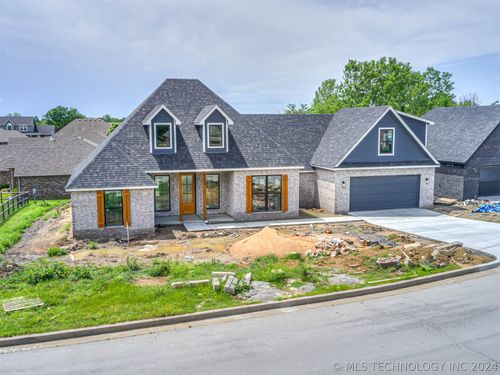 8460 Overlook Trail, Claremore, OK, 74019 | Card Image