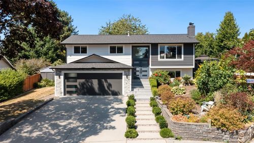 12938 Ne 136th Pl, Kirkland, WA, 98034-2340 | Card Image