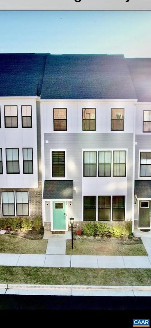 2209 Swallowtail Ln, CHARLOTTESVILLE, VA, 22902-6631 | Card Image