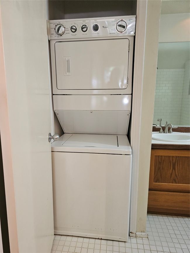 APT-205 - 2450 Wickersham Ln, Condo with 1 bedrooms, 1 bathrooms and null parking in Austin TX | Image 24