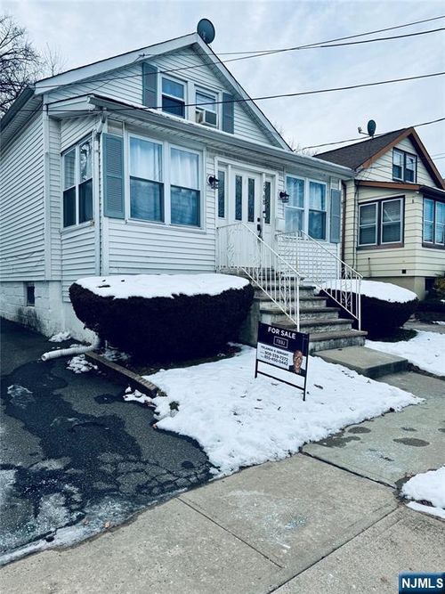 1968 William St, Union, NJ, 07083-4504 | Card Image