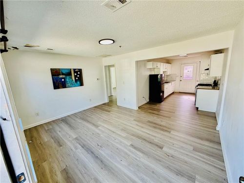 328 Roosevelt Cir Ne, Marietta, GA, 30060-1747 | Card Image