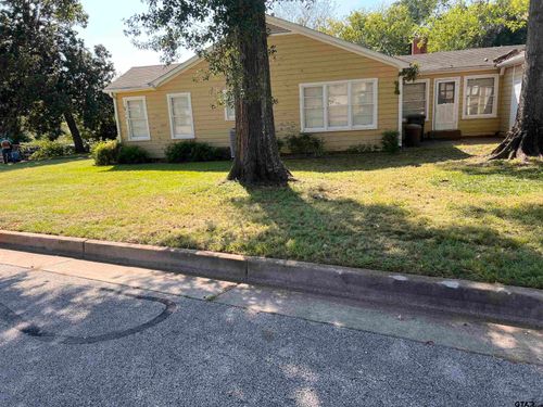 829 W 10th St, Tyler, TX, 75701-3905 | Card Image